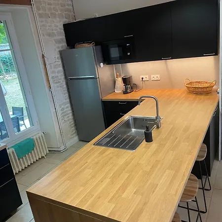 펜션 Maison De Familiale Au Coeur Du Marais Poitevin Maillezais